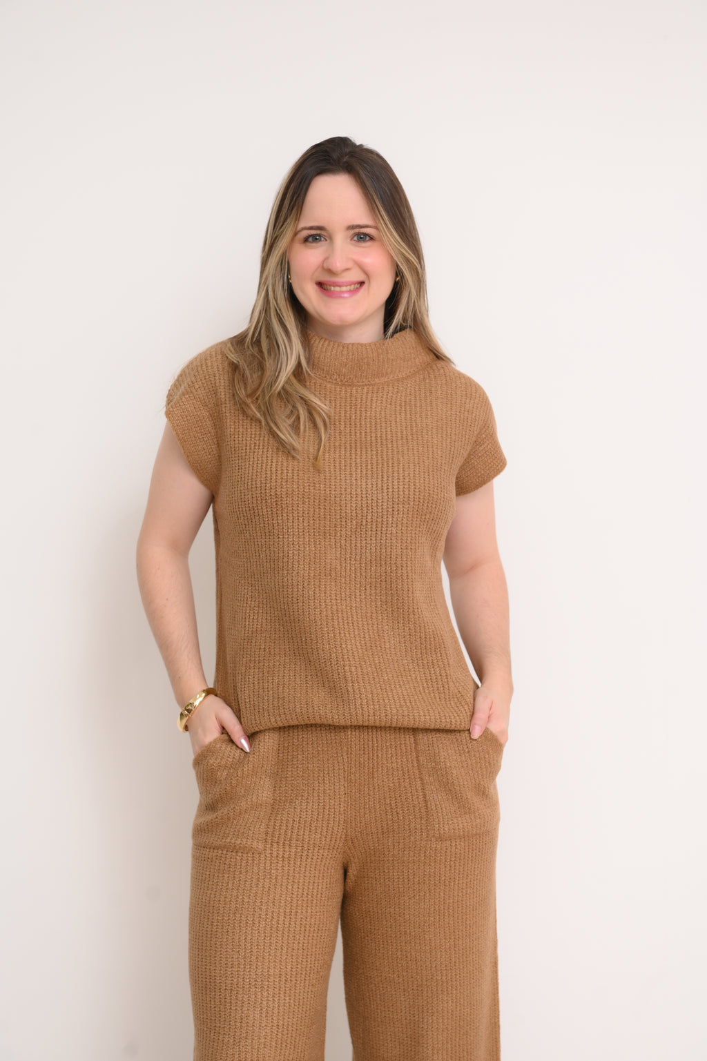 CONJUNTO MOUSSE ANA