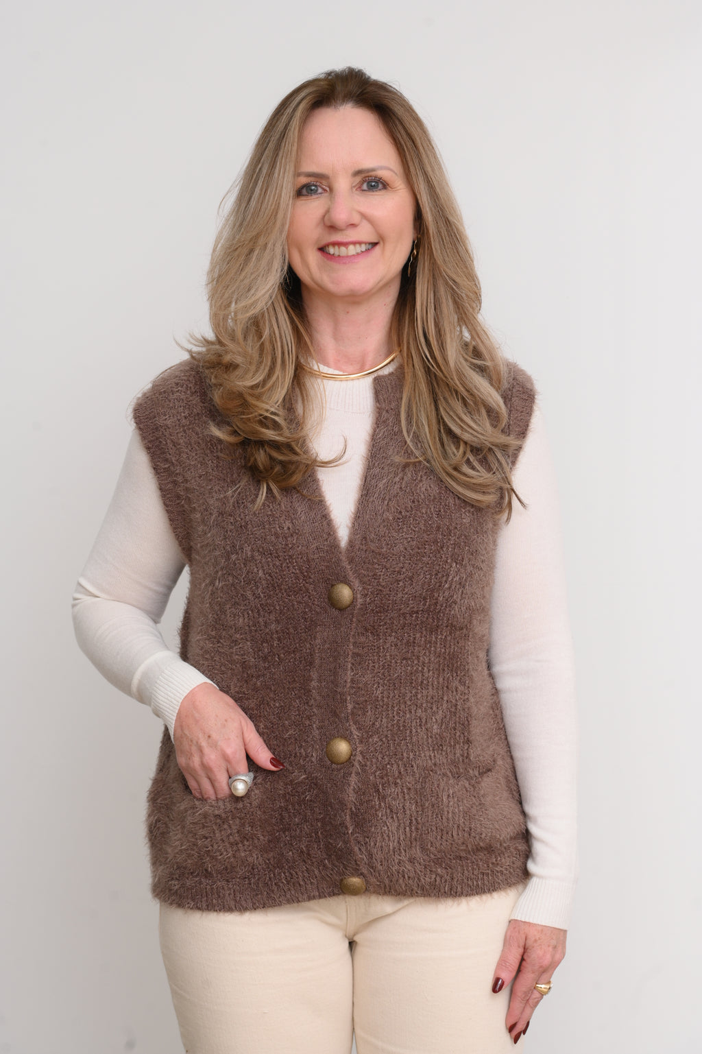 COLETE ANGORA LIDIA